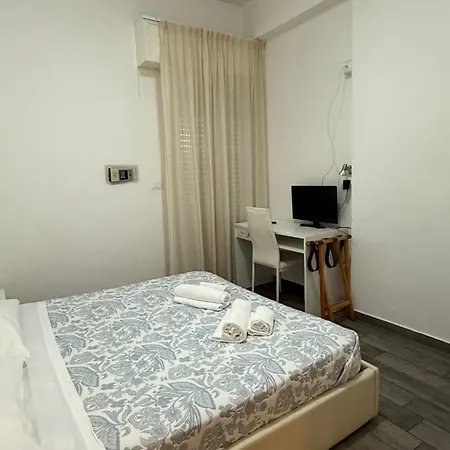 Elsa 3 Stelle Casa de hóspedes Milano Marittima